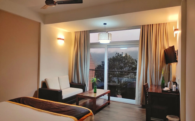 Shola Crown Resort - Munnar