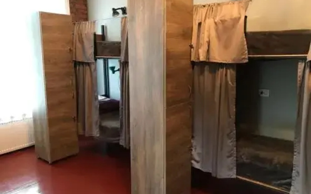 Hostel 91