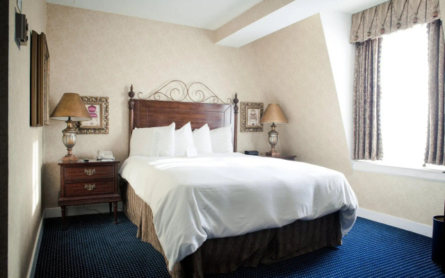 The Georgetown Inn