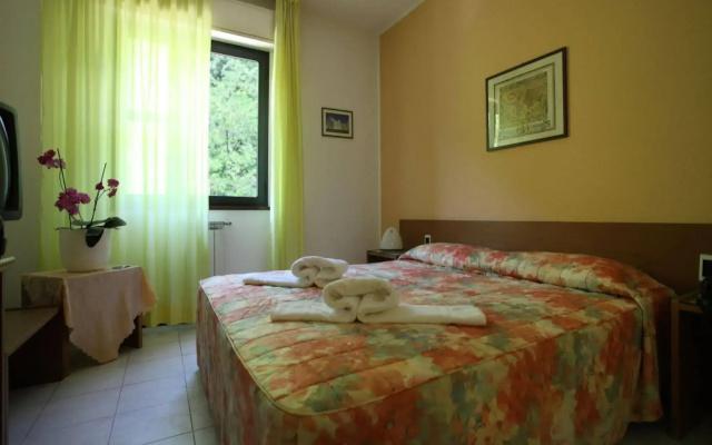 Euro Hotel