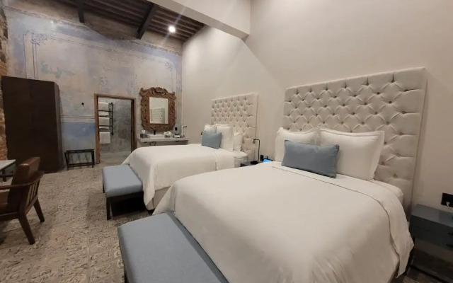 Milo Collection Hotel
