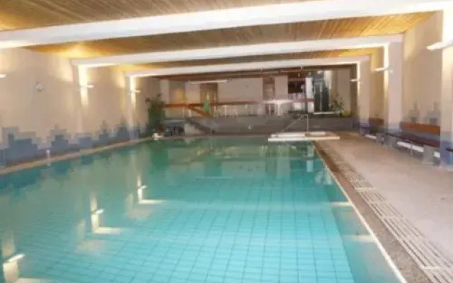 PARADIES