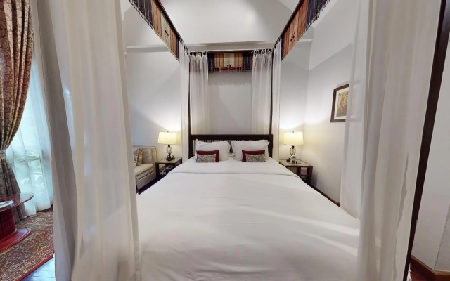 Baan Klang Wiang Boutique Hotel Chiang Mai