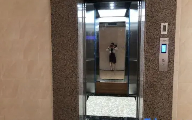 Zhongshan Junyi Business Apartment