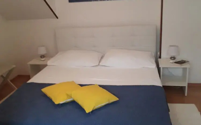 Studio Apartment Maya