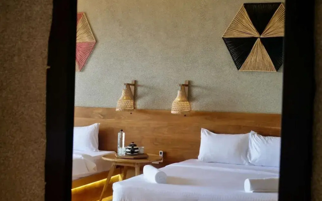 Coast 67 Boutique Hotel