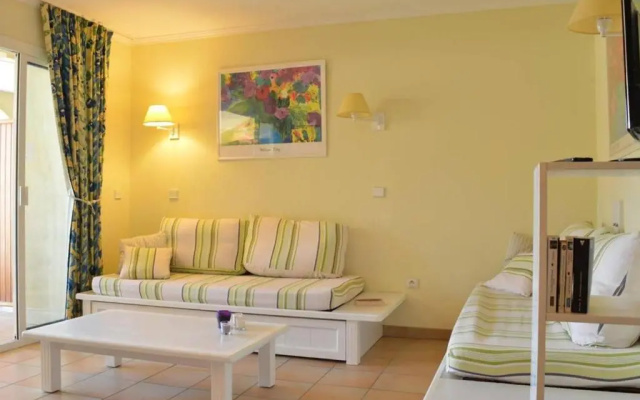 Appartement Les Issambres, 2 pièces, 5 personnes - FR-1-226-81
