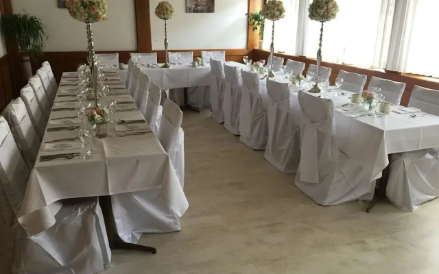 Hotel Restaurant Schwanen GmbH