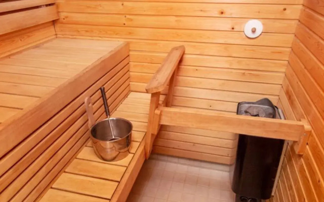 Alppitalo punatähti 7 apt 2