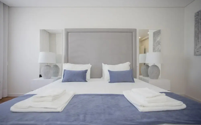 Liiiving - Luxury River View Apartment X
