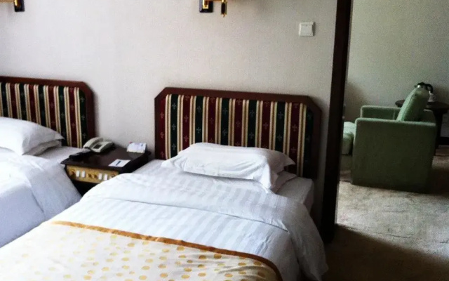 Huaqing SPA Hotel(北京华清温泉宾馆)