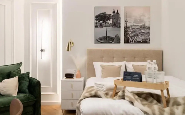 Malila Premium Apartments Estery Boutique