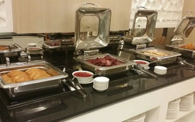 Hotel Signature International at Pudu