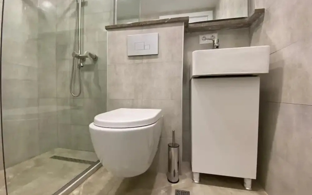 Отель The Tbilisi Pod