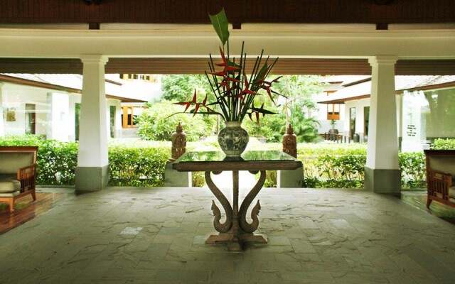 Отель Nakamanda Resort And Spa вид на фасад