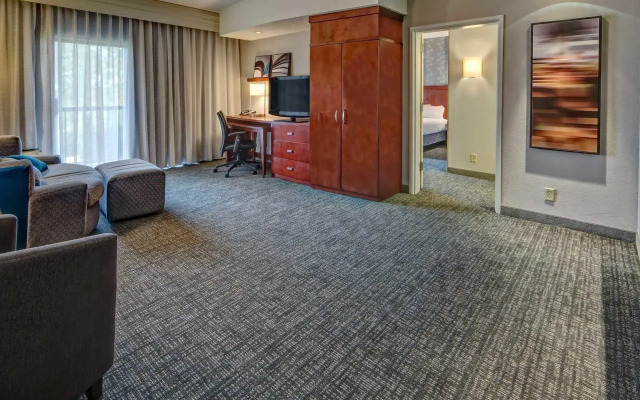 Courtyard by Marriott Memphis Southaven