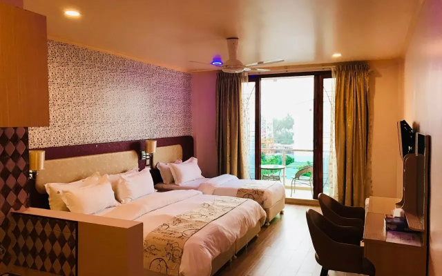Отель Sunrise Beach and Spa