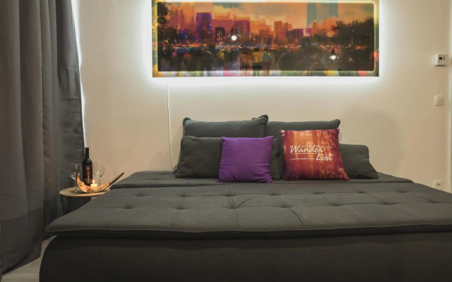 Drop (in) Apartment