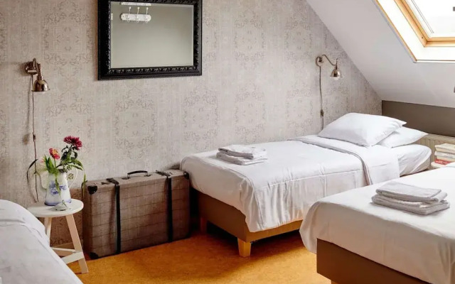 Elegant Holiday Home in Baarlo With Garden