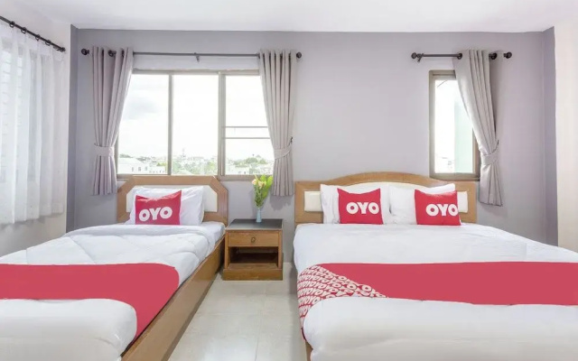 OYO 990 Siam Lanna Grand Hotel Chiangmai