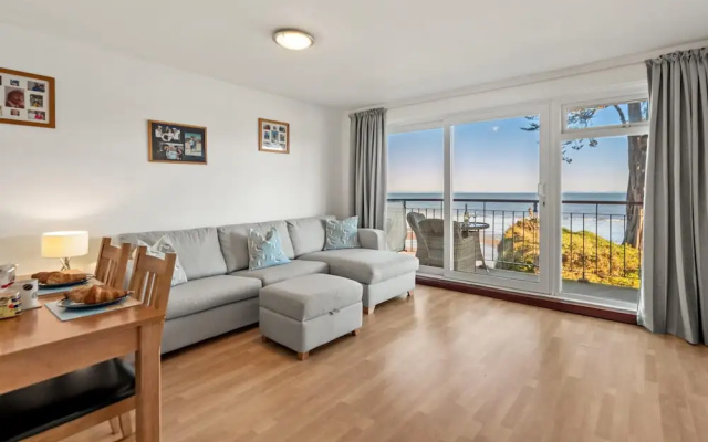 Life s a Beach - Direct Beach Access Sea Views