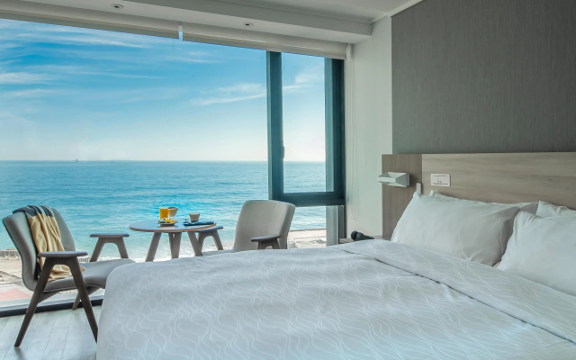 Atton Vina del Mar San Martin by Pullman