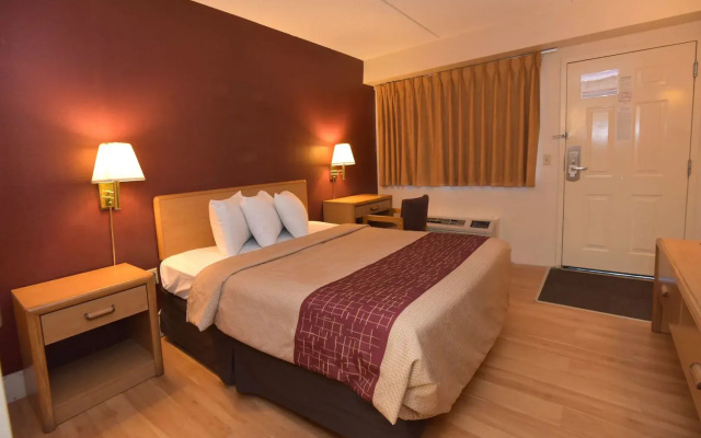 Red Roof Inn Shelbyville