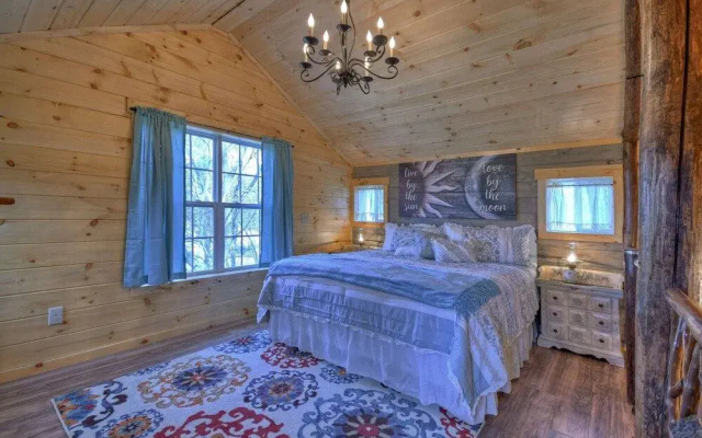 Treehouse Ellijay Star5vacations