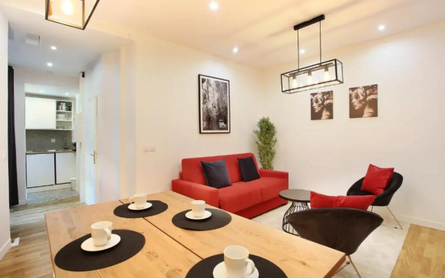 Tracy apartment