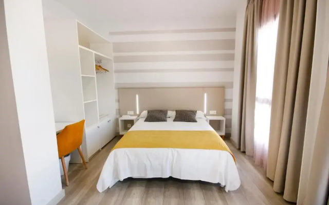 Hotel Leo