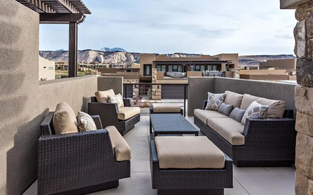 The Penthouse at The Ledges