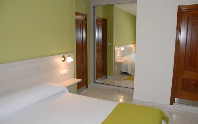 Hotel Playa de las Catedrales