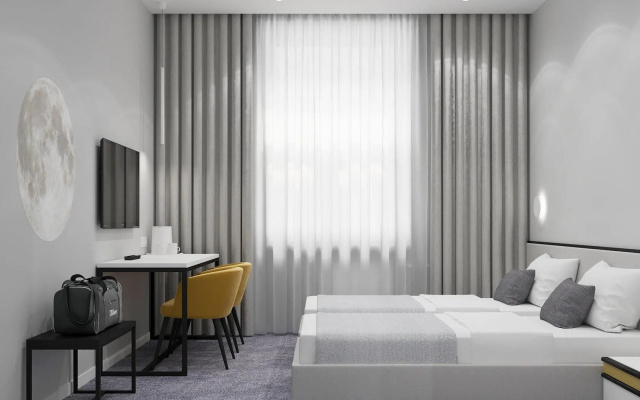 Luna Hotel