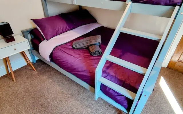 Rhubarb Terrace on the Coast - Sleeps 1-6