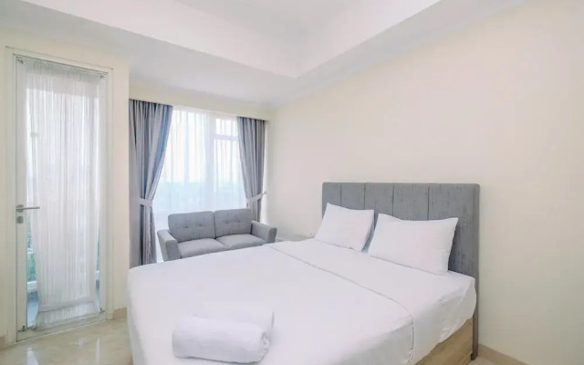 Warm and Cozy Studio Room at Menteng Park Apartment