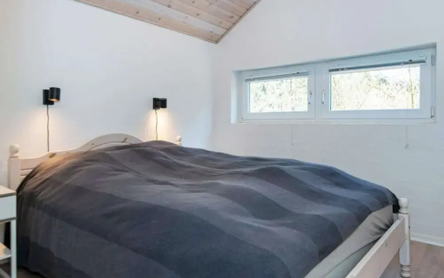 8 Person Holiday Home in Glesborg