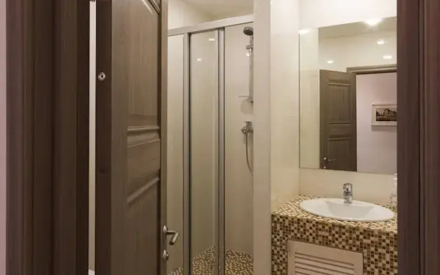 CoHome Stylish Apartment