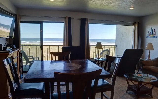 Seaside Beach Club 204