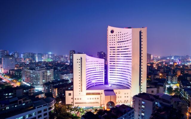 Central Hotel Jingmin вид на фасад