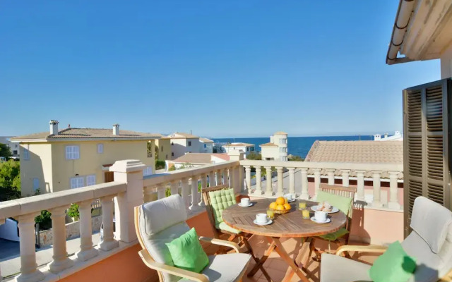 Son Serra beach apartment sea views and terrace