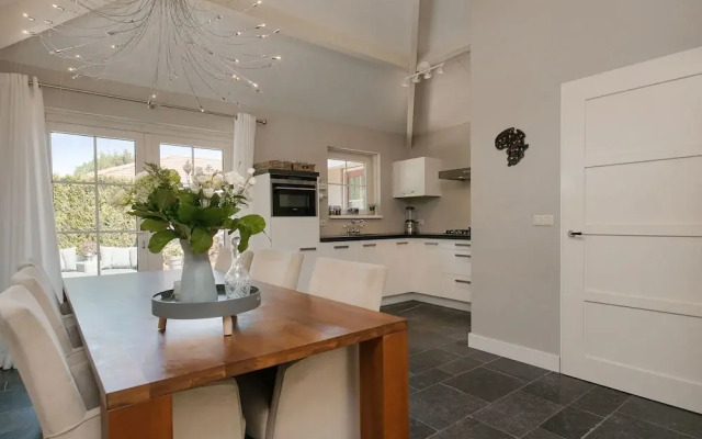 Modern Holiday Home in Putten with Hot Tub
