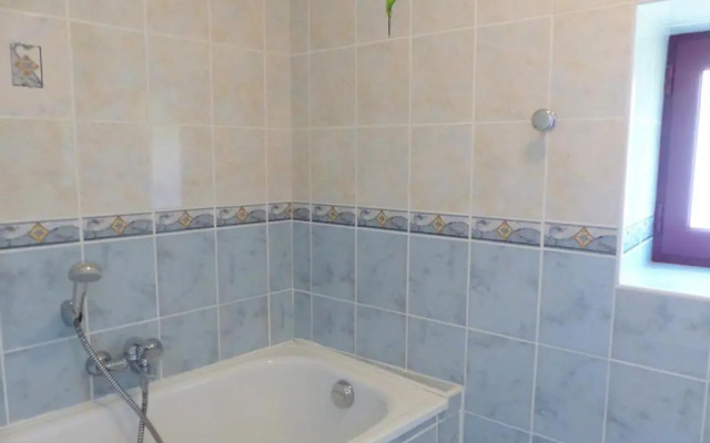 Gîte Ferrières-sur-Sichon, 4 pièces, 8 personnes - FR-1-489-212