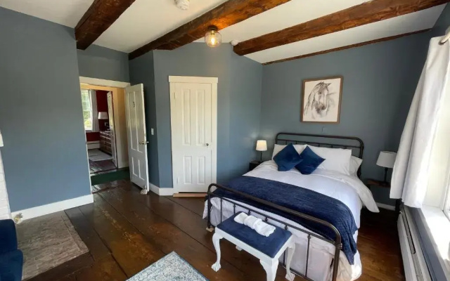 Stone Hearth Inn and Eatery