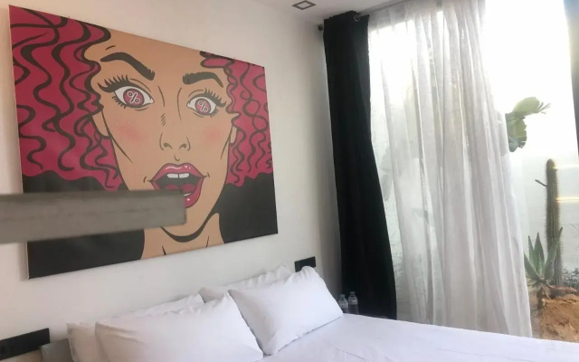 Paiise Hotels