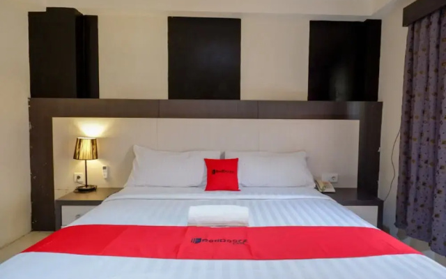 Hotel Benua Kendari by RedDoorz