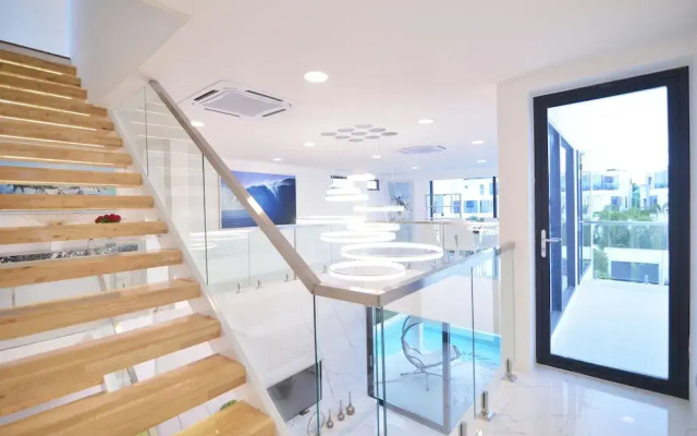 Private Pool Villa in Central Pattaya - Palmb1