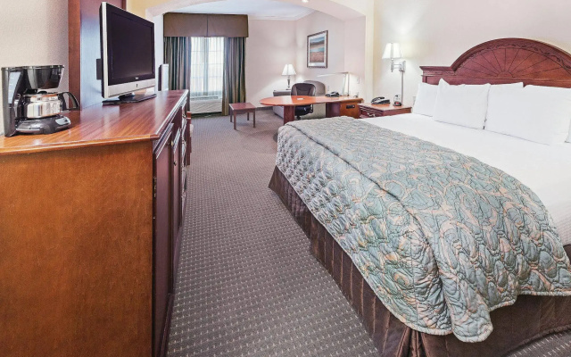 La Quinta Inn & Suites by Wyndham Gainesville