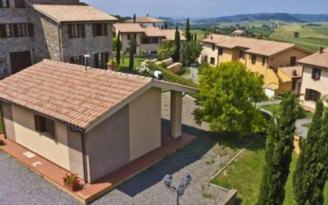 Borgo di Pomaia
