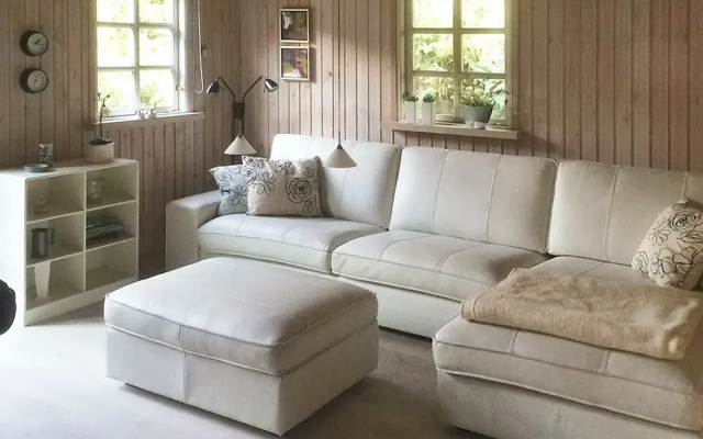 Cozy Holiday Home in Hals near Sea