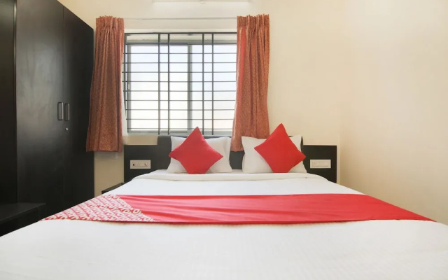 Champion Lotus By OYO Rooms